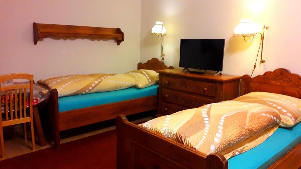 Hotel garni Am Hochwald room 1